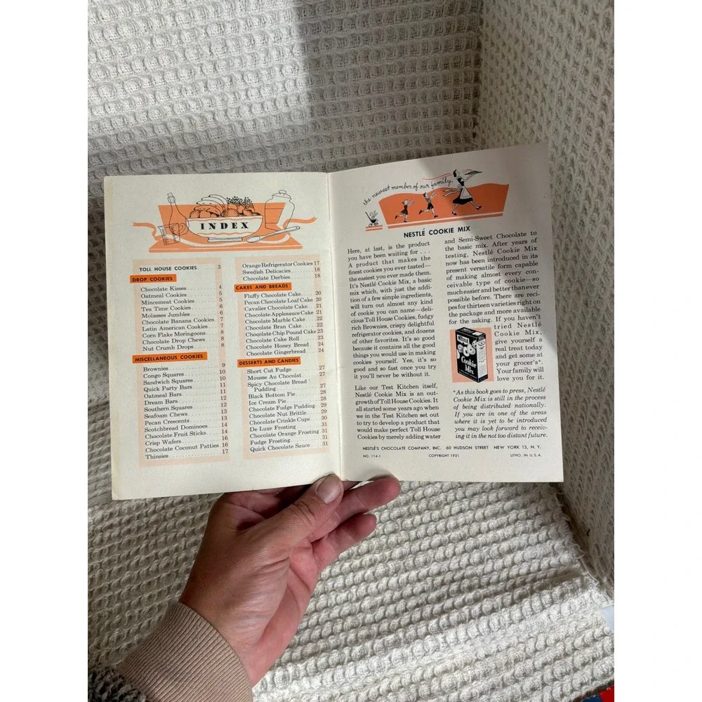 Vintage 1951 Nestle Semi-Sweet Chocolate Kitchen Recipes Booklet Jane Fulton Red